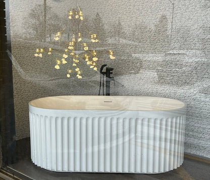 Kodaen Doric Glossy White One Piece Freestanding Bathtub