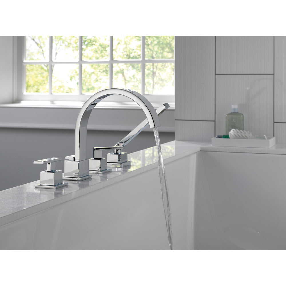 Delta VERO Roman Tub Filler Trim with Hand Shower -Chrome