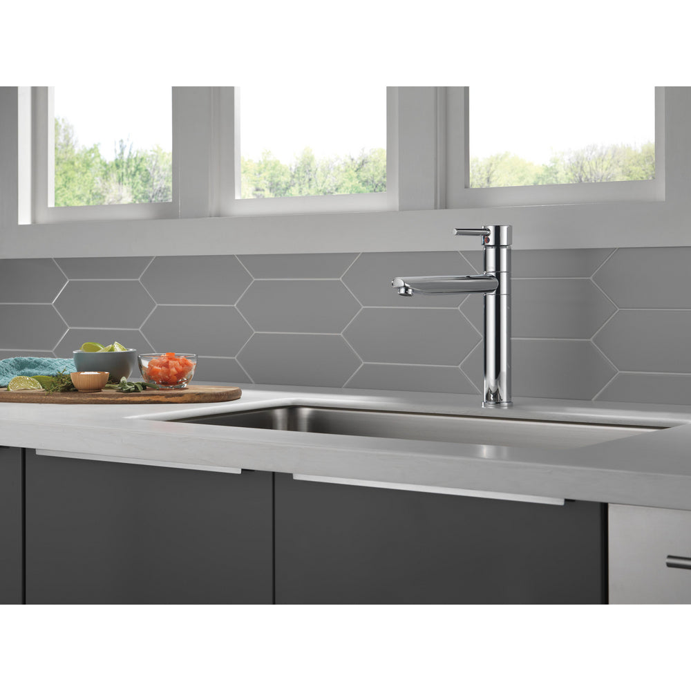 Delta TRINSIC Single Handle Single Hole Kitchen Faucet- Chrome