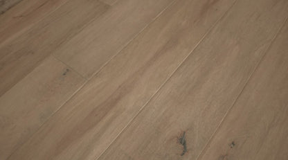 Grandeur Hardwood Flooring Divine Collection Aries Maple (Engineered Hardwood)