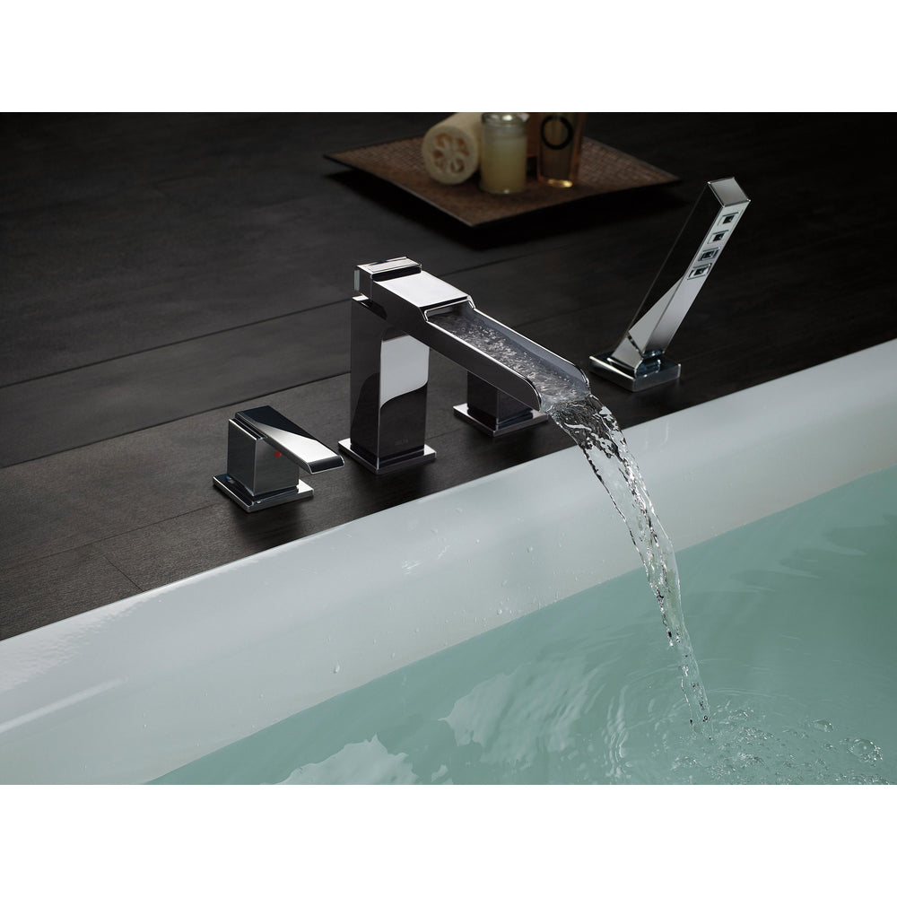 Delta ARA Channel Roman Tub Filler With Hand Shower Trim Chrome (Valve  Sold Separately) – Renoz