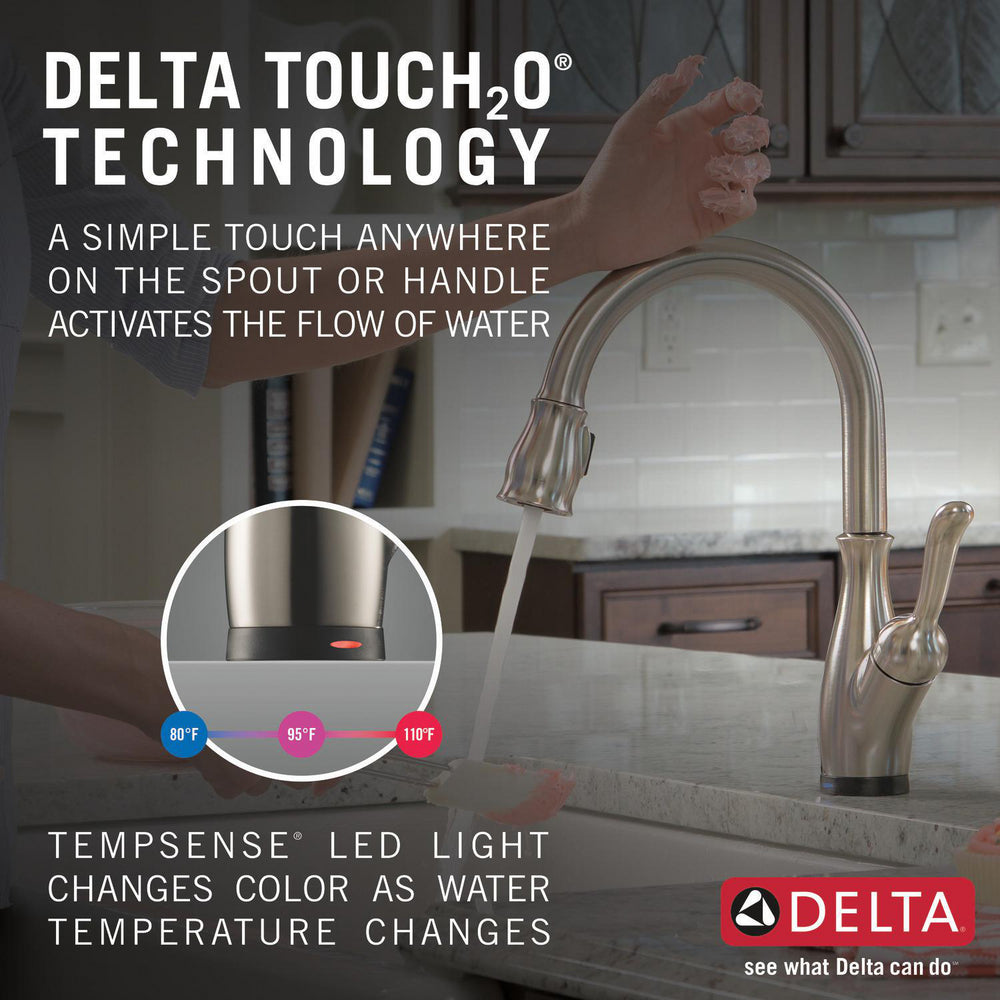 Delta LELAND Single Handle Pull Down Kitchen Faucet with Touch2O