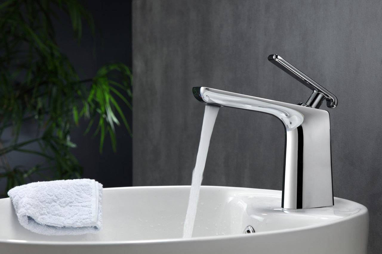 Kube Bath Aqua Adatto 7" Single Lever Bathroom Faucet – Chrome - Renoz