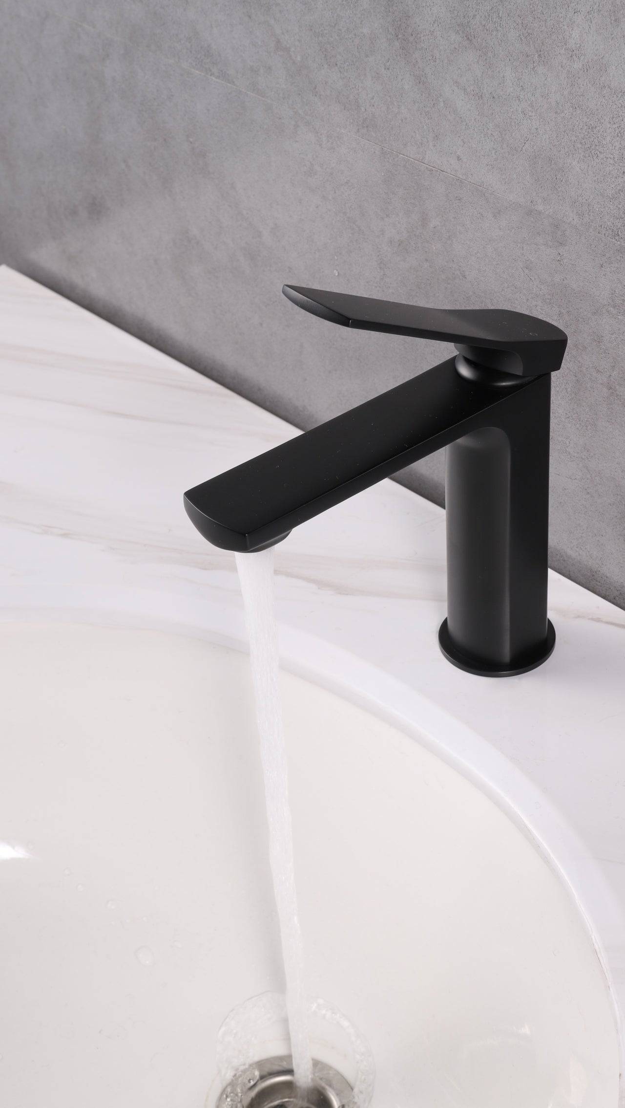Kube Bath Aqua Balli 7" Single Lever Bathroom Vanity Faucet – Matte Black - Renoz