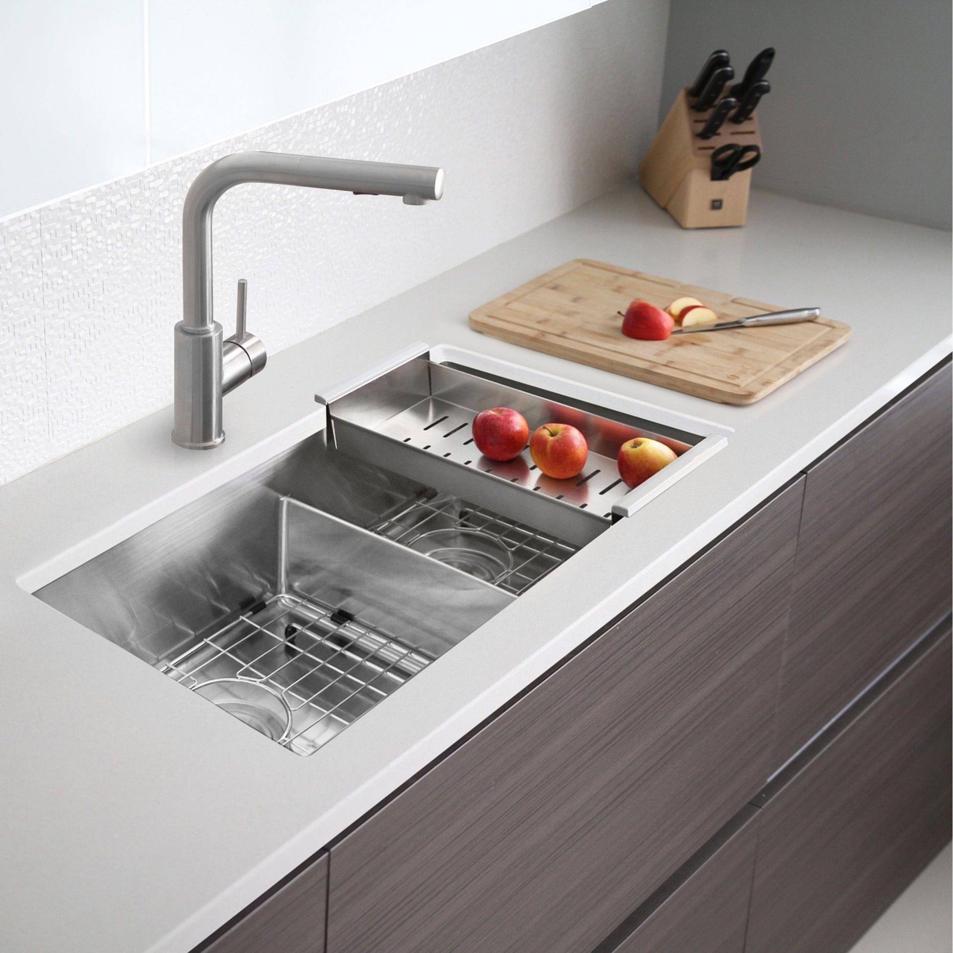 Stylish Roomy 32" x 18" Low Divider 60-40 Double Bowl Undermount Stainless Steel Kitchen Sink S-325XG - Renoz