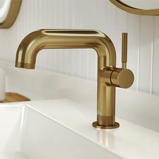 Kalia - Preciso Single Hole Lavatory Faucet With Push Drain and Overflow - Brushed Gold