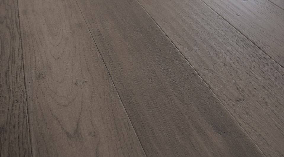 Grandeur Hardwood Flooring Hickory Artisan Collection Raven (Engineered Hardwood) - Renoz